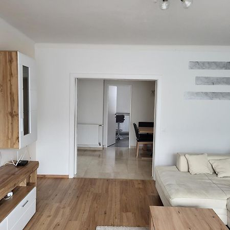 Apartment Karin, Eigener Eingang, 3 Schlafzimmer, Doppelcarport Langenwang Extérieur photo